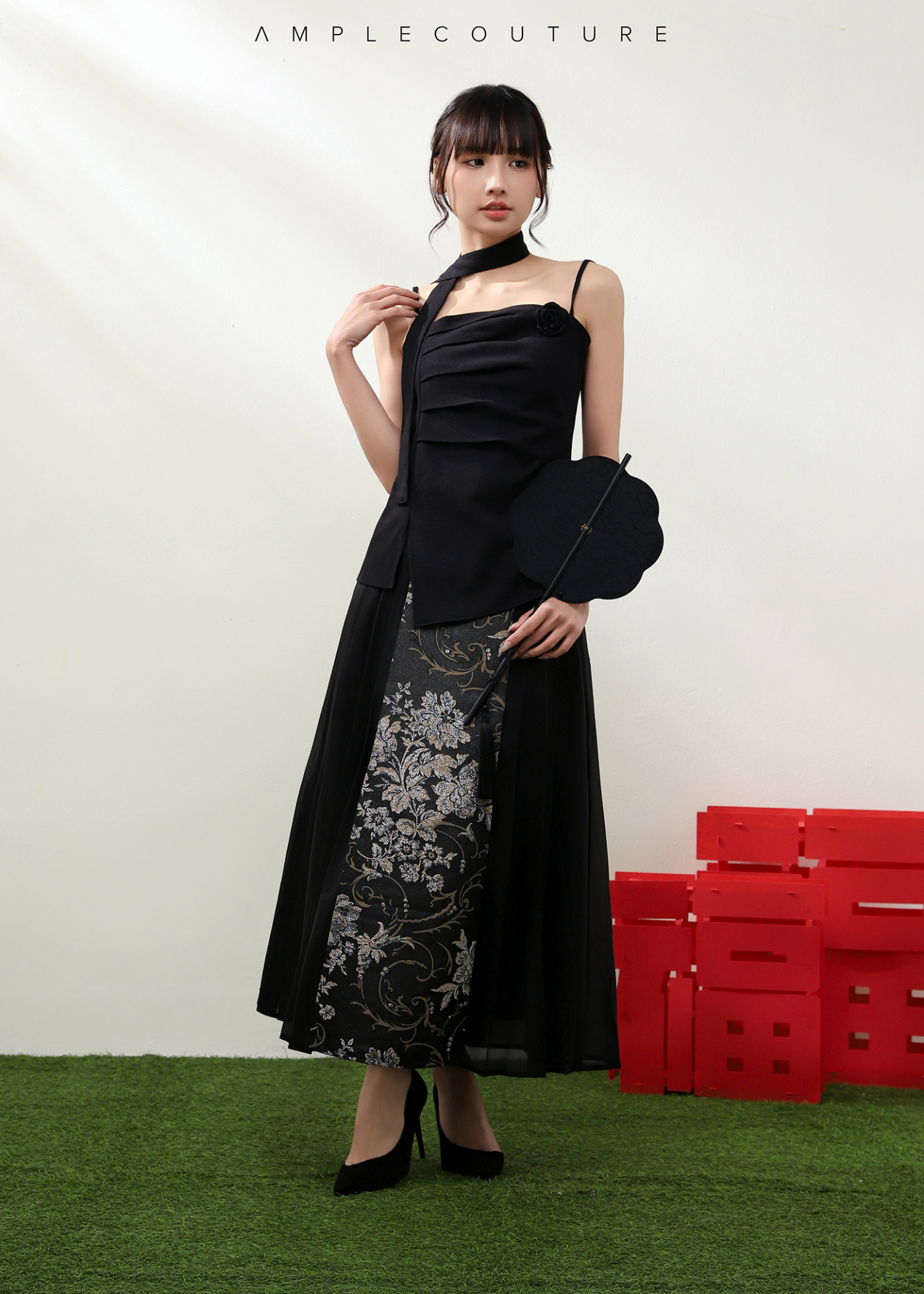 Formal Sleeveless With Decorative Flower Top AC933