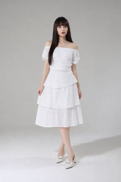 Eyelet Crop Top With Layered Skirt Set 17500