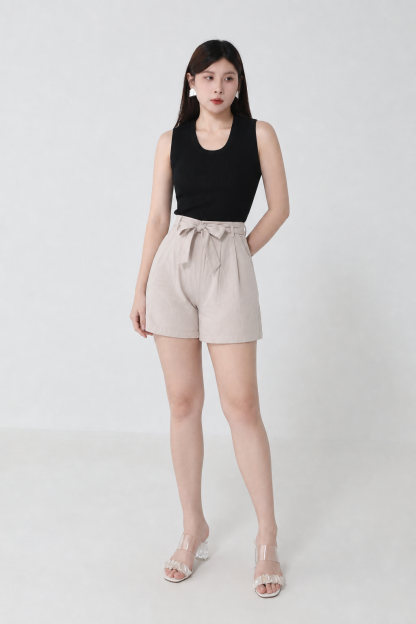 Strap With Pleated Short Pant 