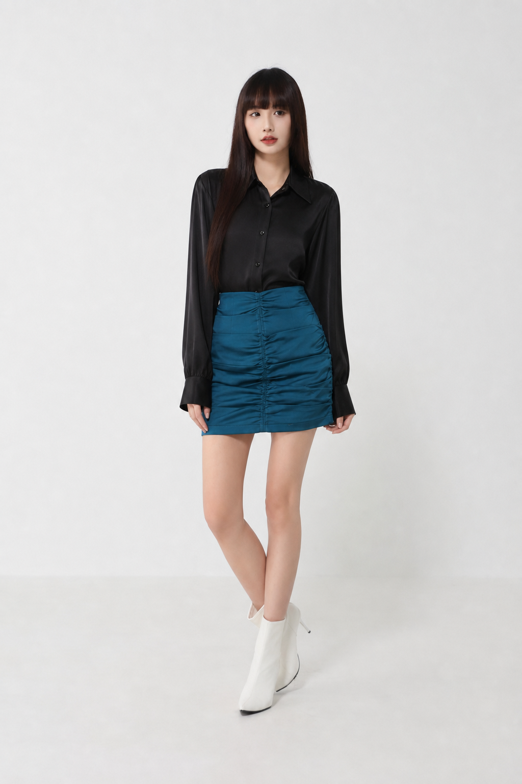 Middle Pleated Skirt