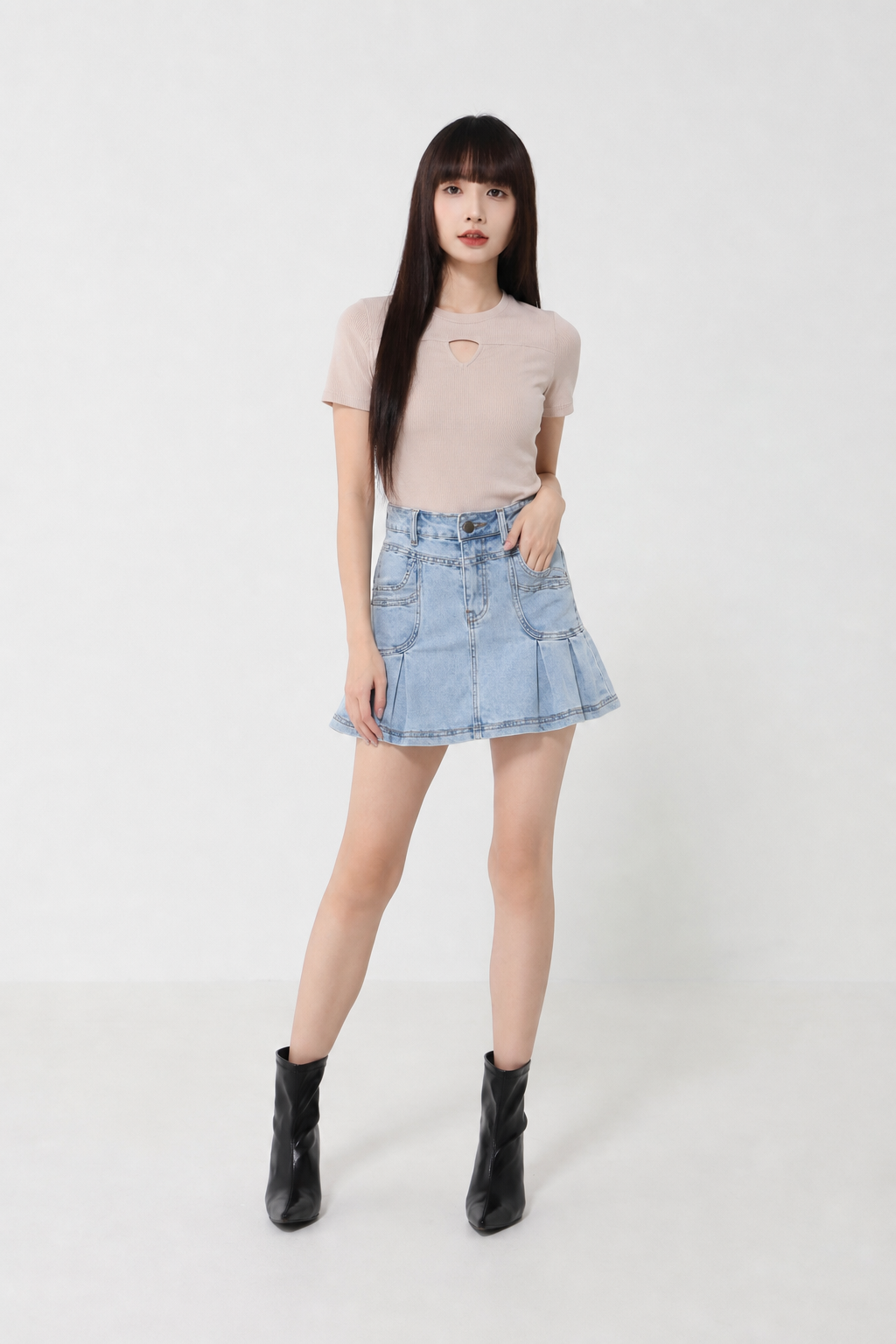High Waist Front Button And Pocket Pleated Short Pant