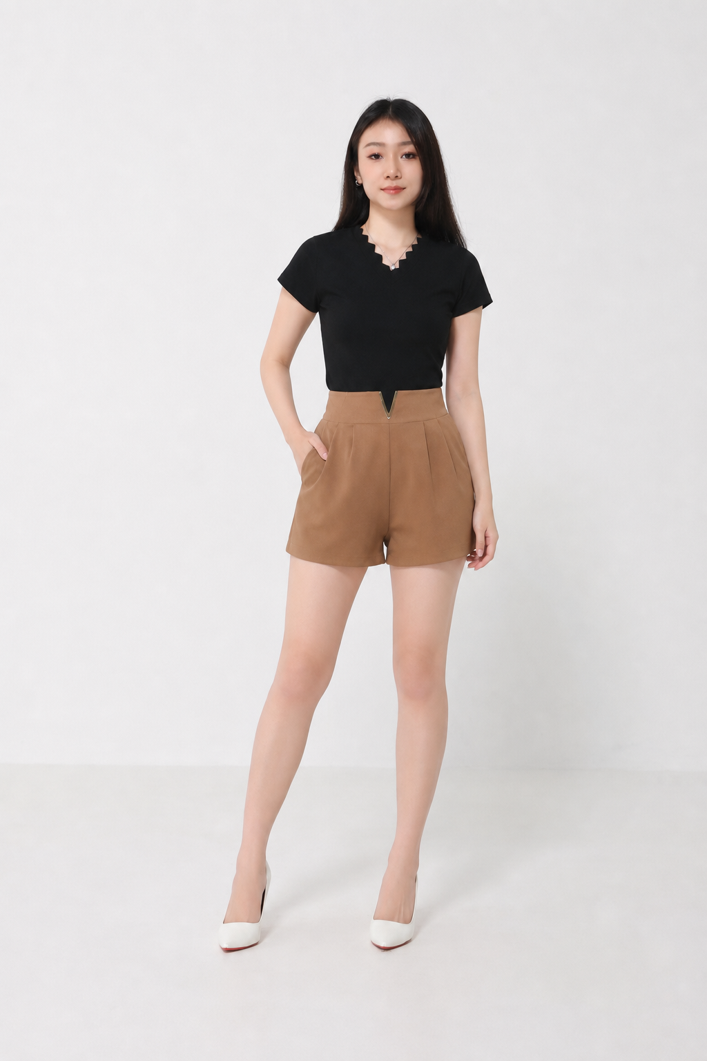 V With Gold Metal Short Pants 