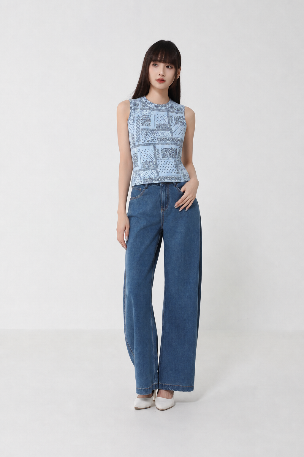 Sleeveless Abstract Top 