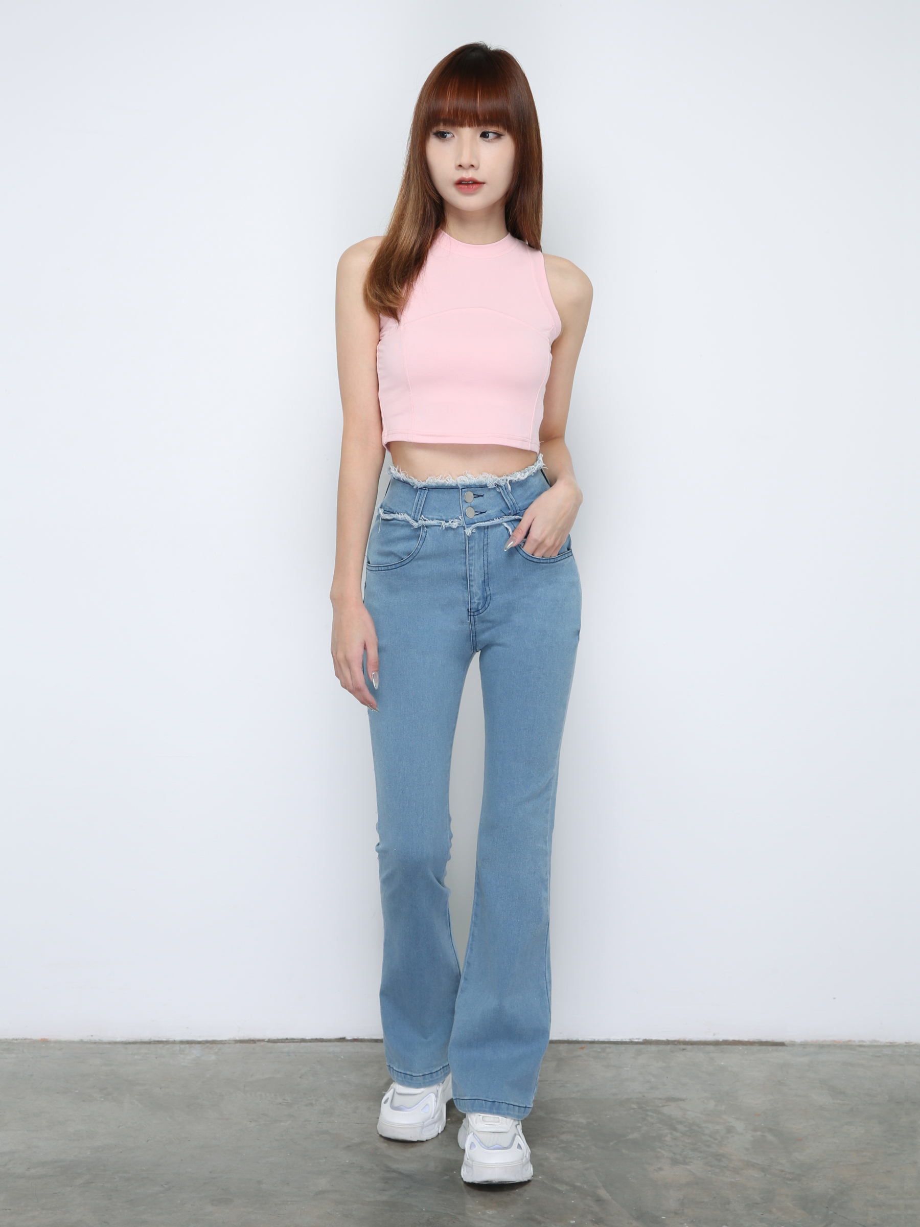 Sleeveless Crop Top 33341