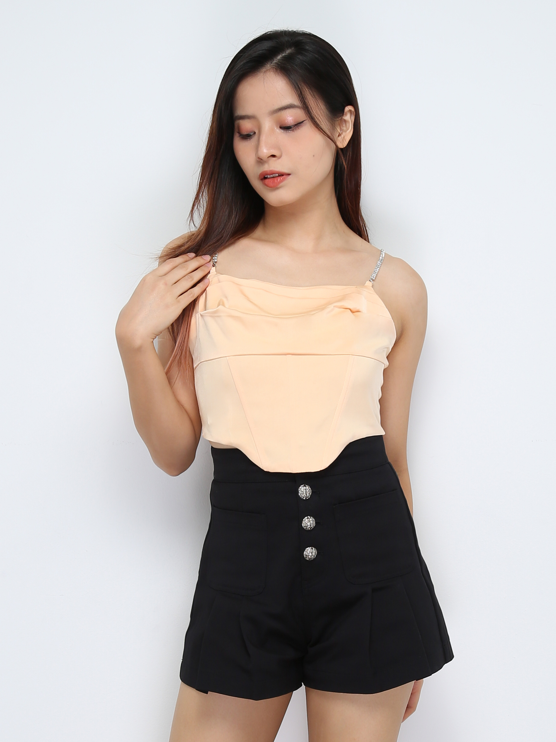 Decorative Diamond Strap With Pleated Back Zip Top 28345