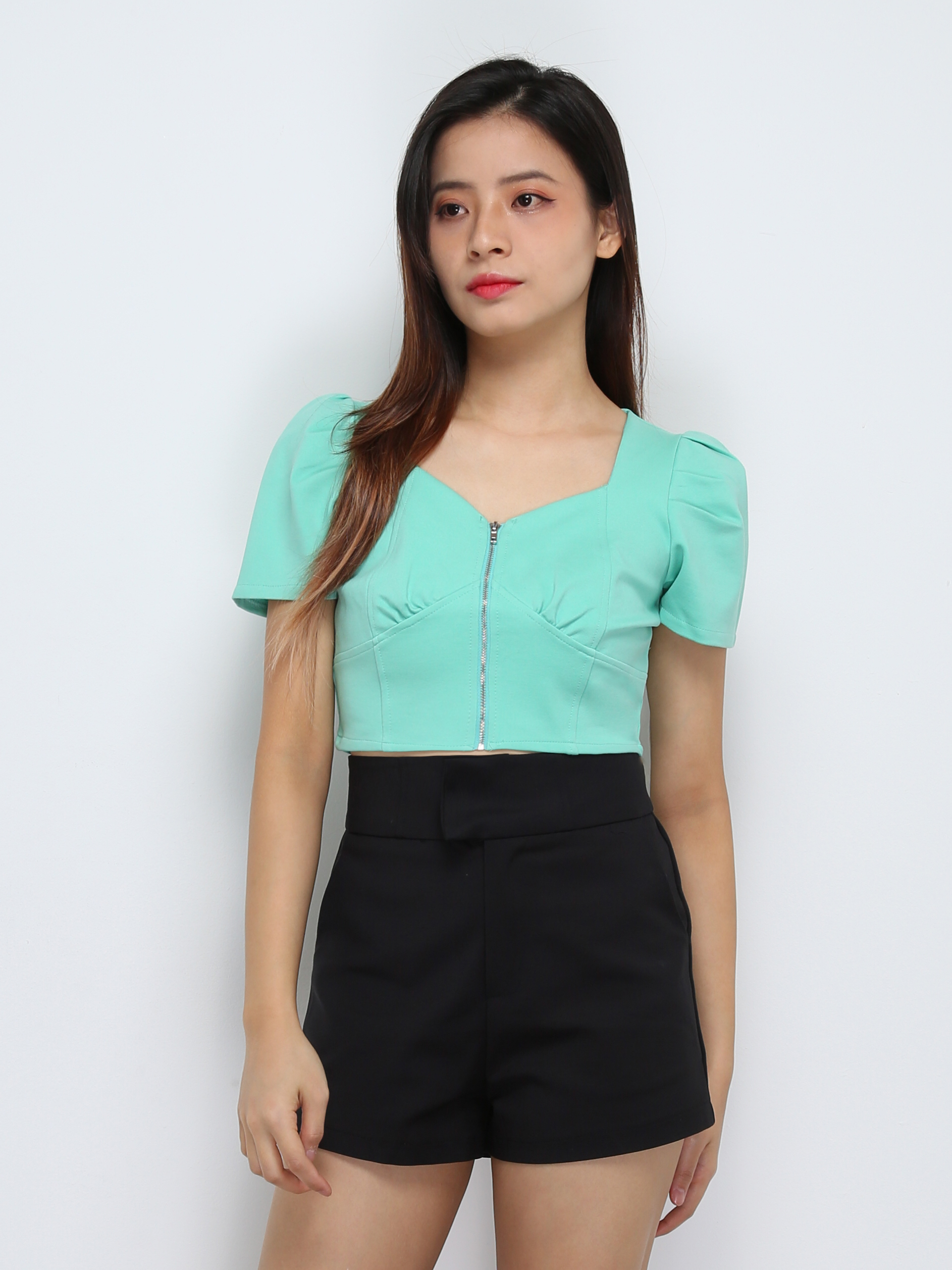 Sweetheart Neckline Short Sleeve Top 29261