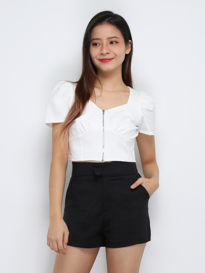 Sweetheart Neckline Short Sleeve Top 29261
