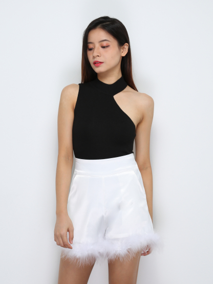 High Waist With Fur Short Pants 29580