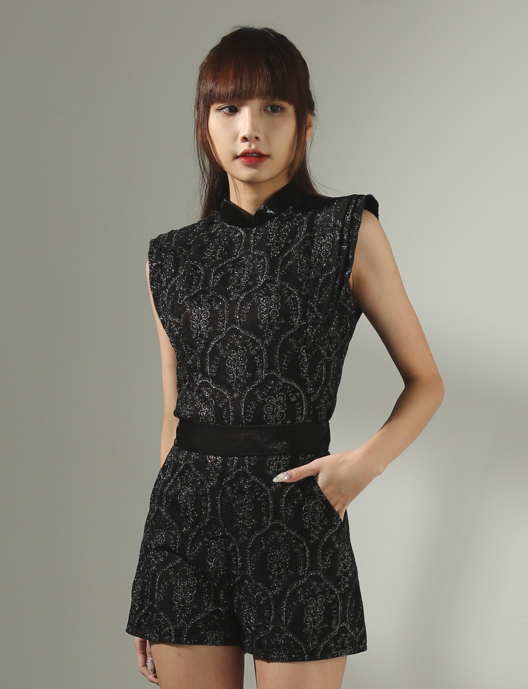 Sleeveless Top With Short Pants Set AC716