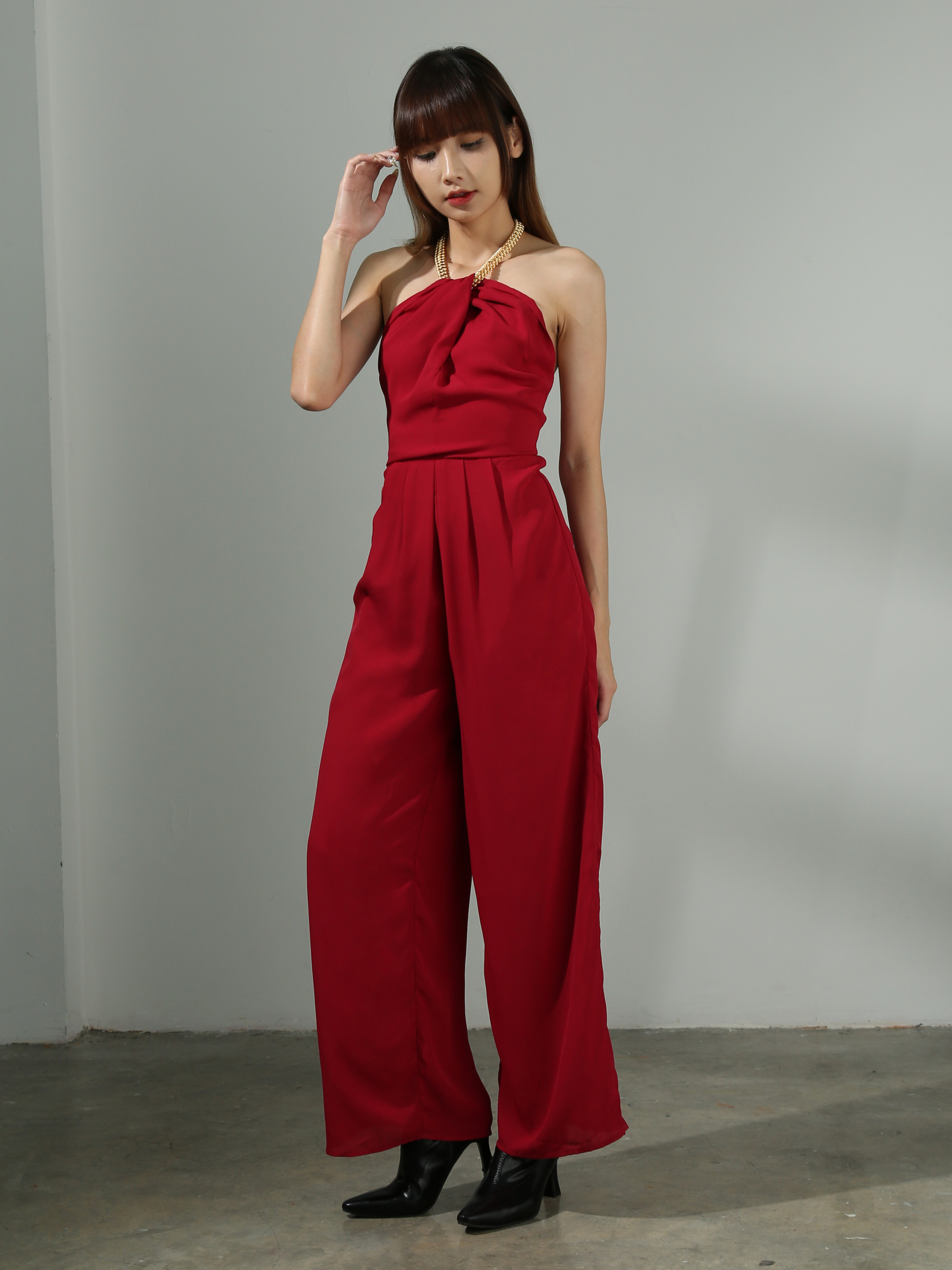 [PREORDER] Halter With Gold Chain Jumpsuit AC720