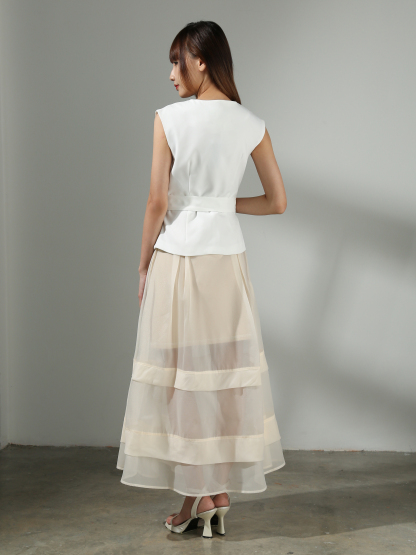 [PREORDER] Sleeveless Front Button With Belt Top AC421