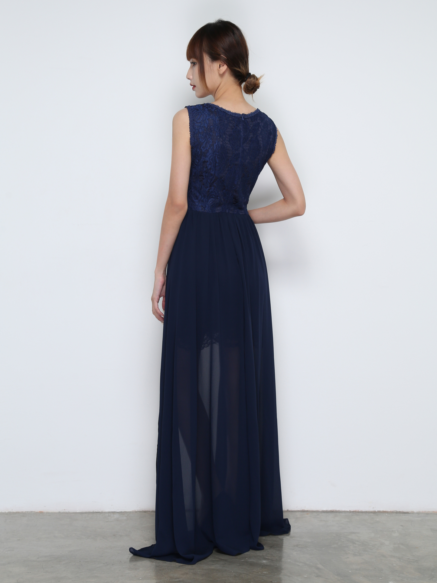 Lace Sleeveless Dress 31922