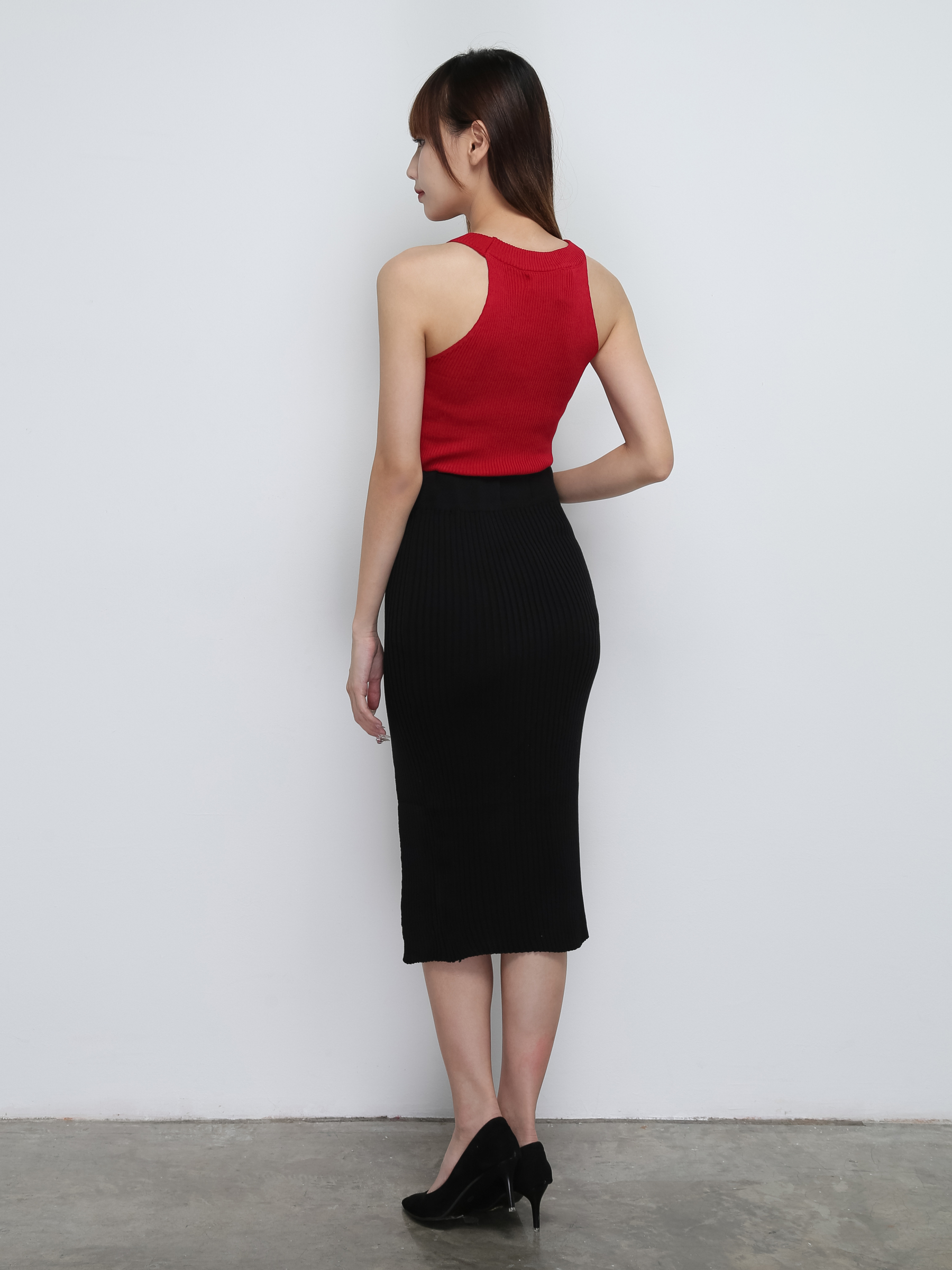 Halter With Diamond Tassel Top 32750