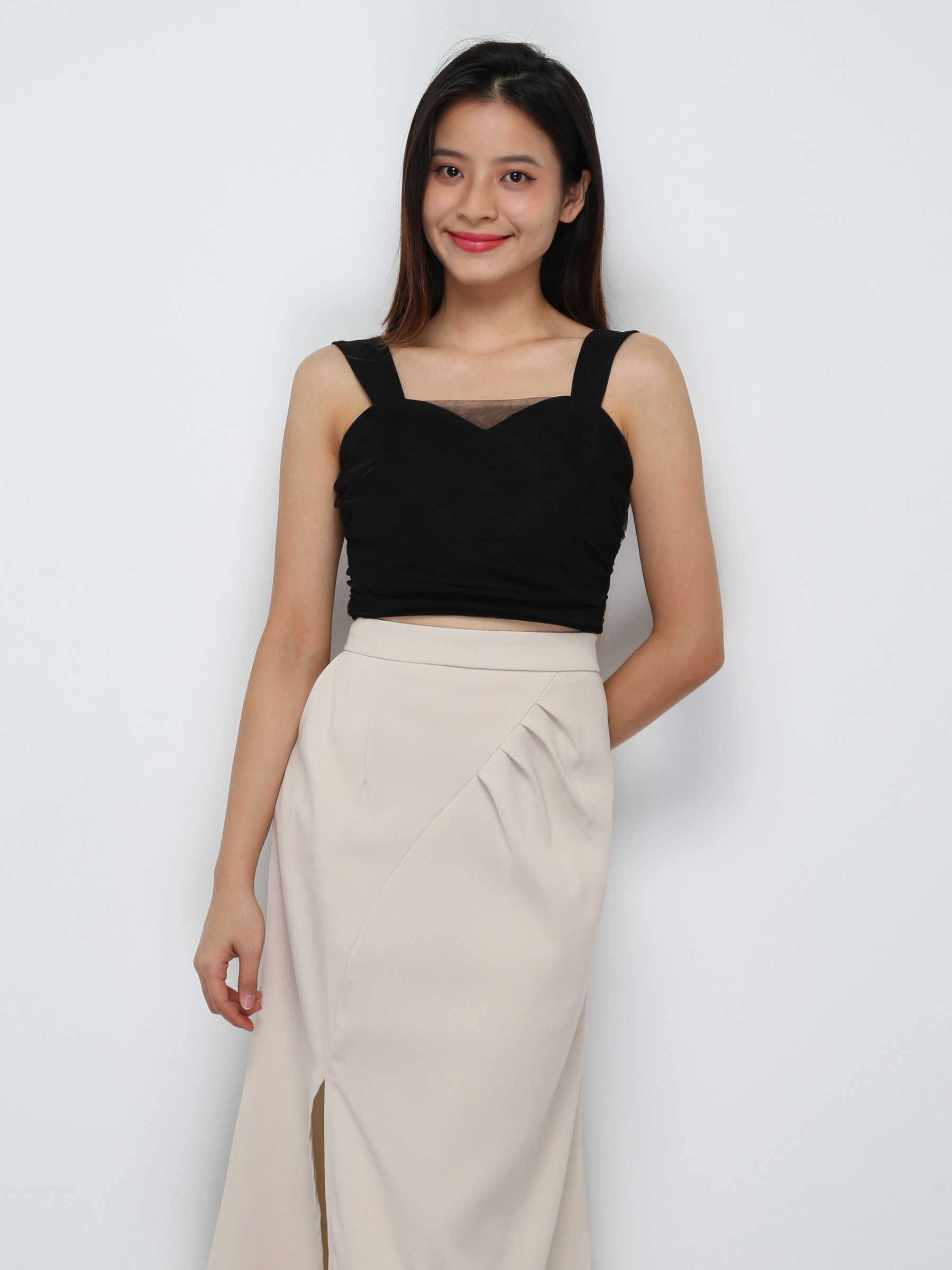 Sleeveless Sweetheart Neck Top 29763