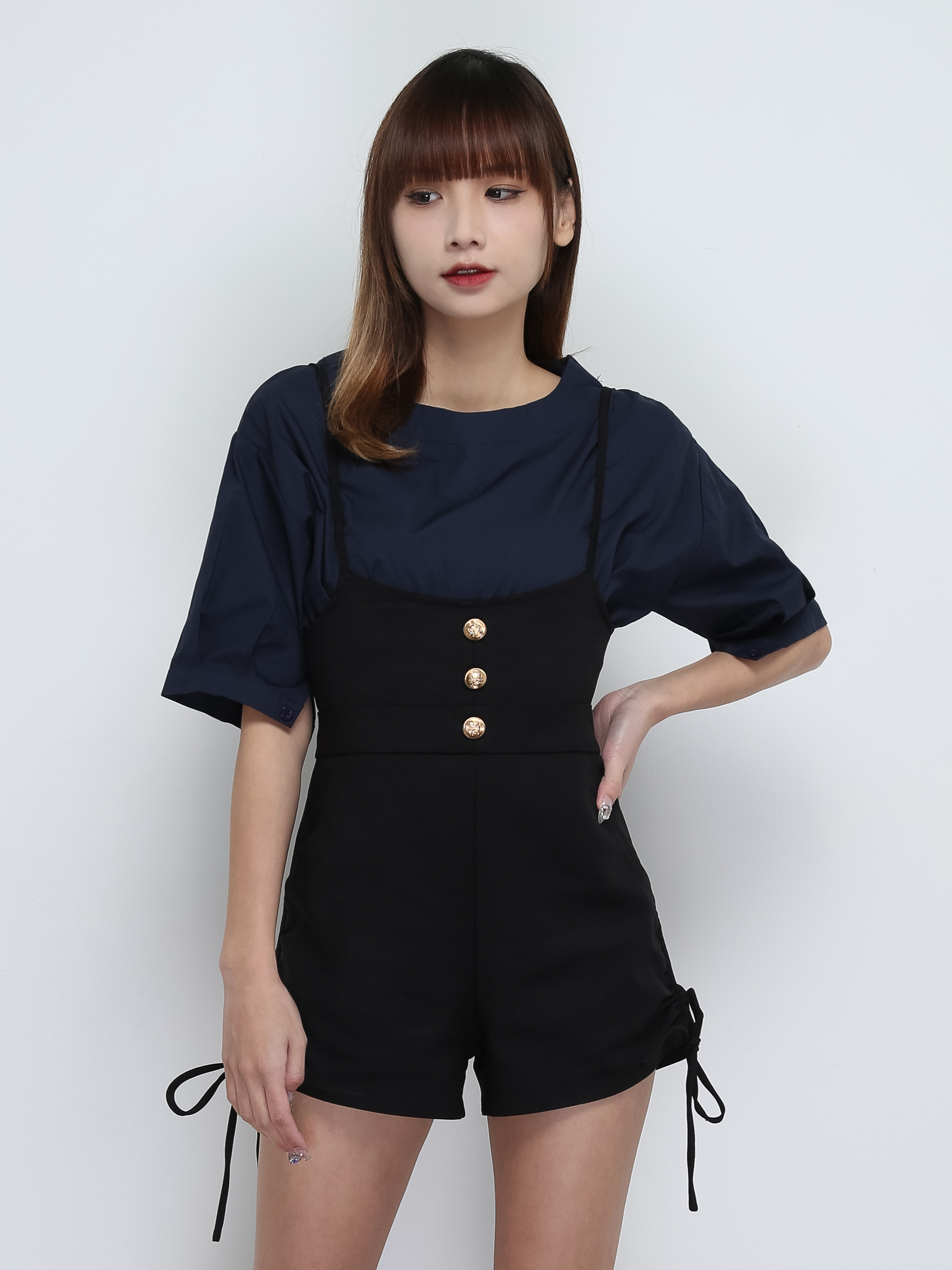 Side Drawstring With Strap Short pants 29130