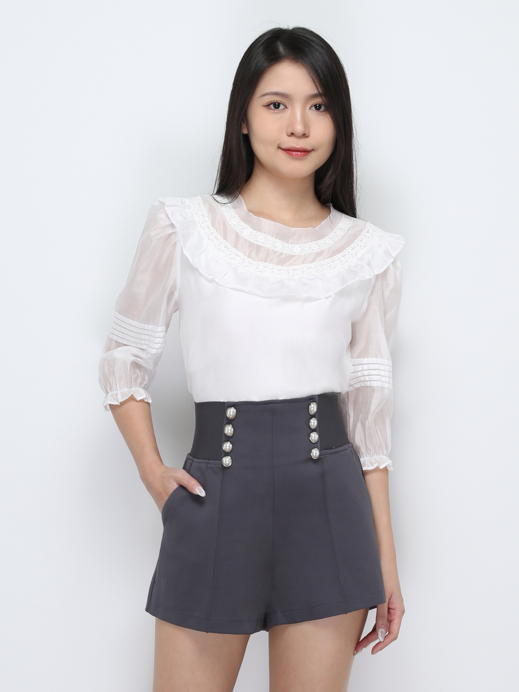 High Waist Front Decorative PEarl Short Pants 29405
