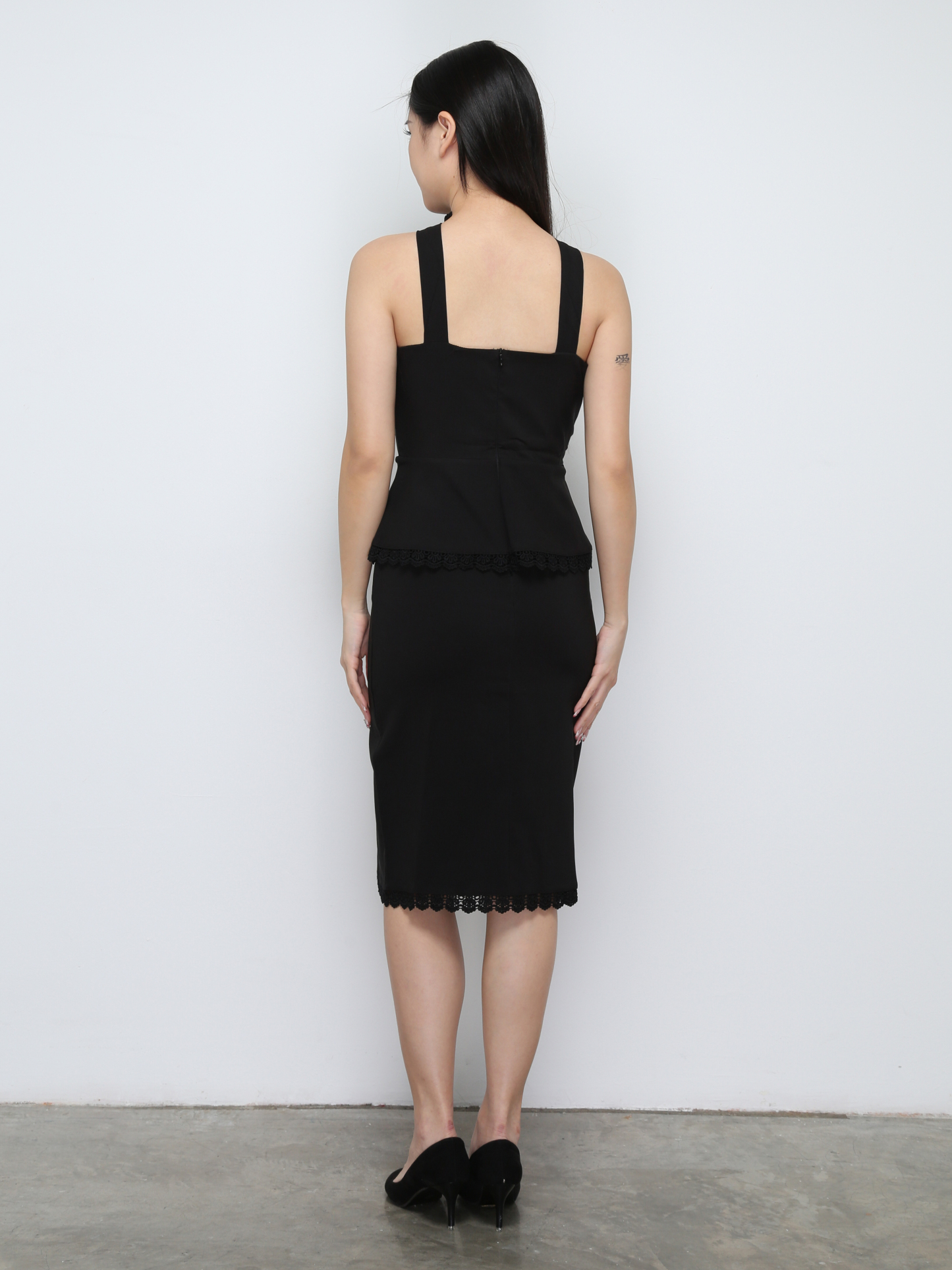 Sleeveless Pleated Dress 29760