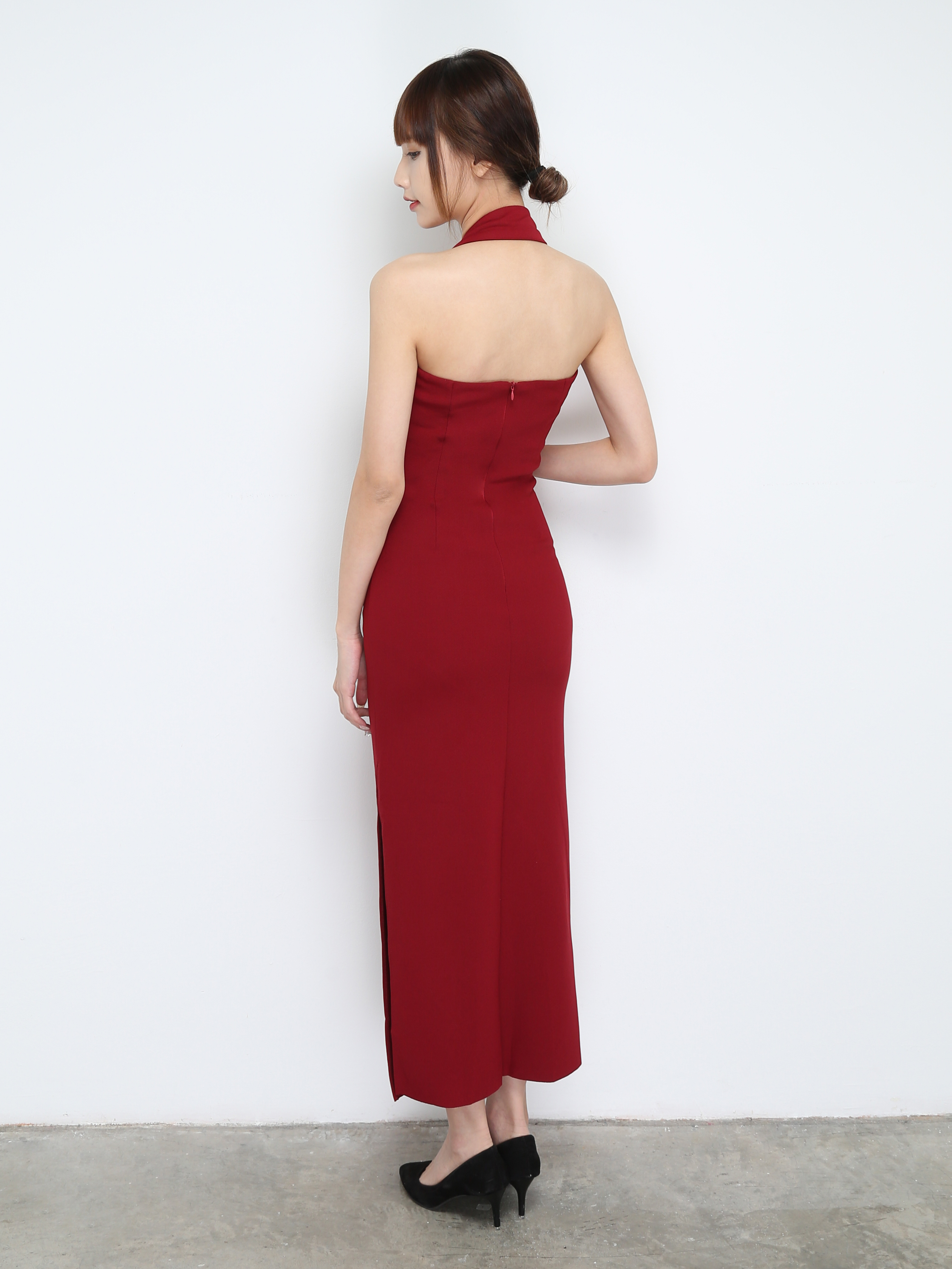 Sleeveless Pleated Dress 31022