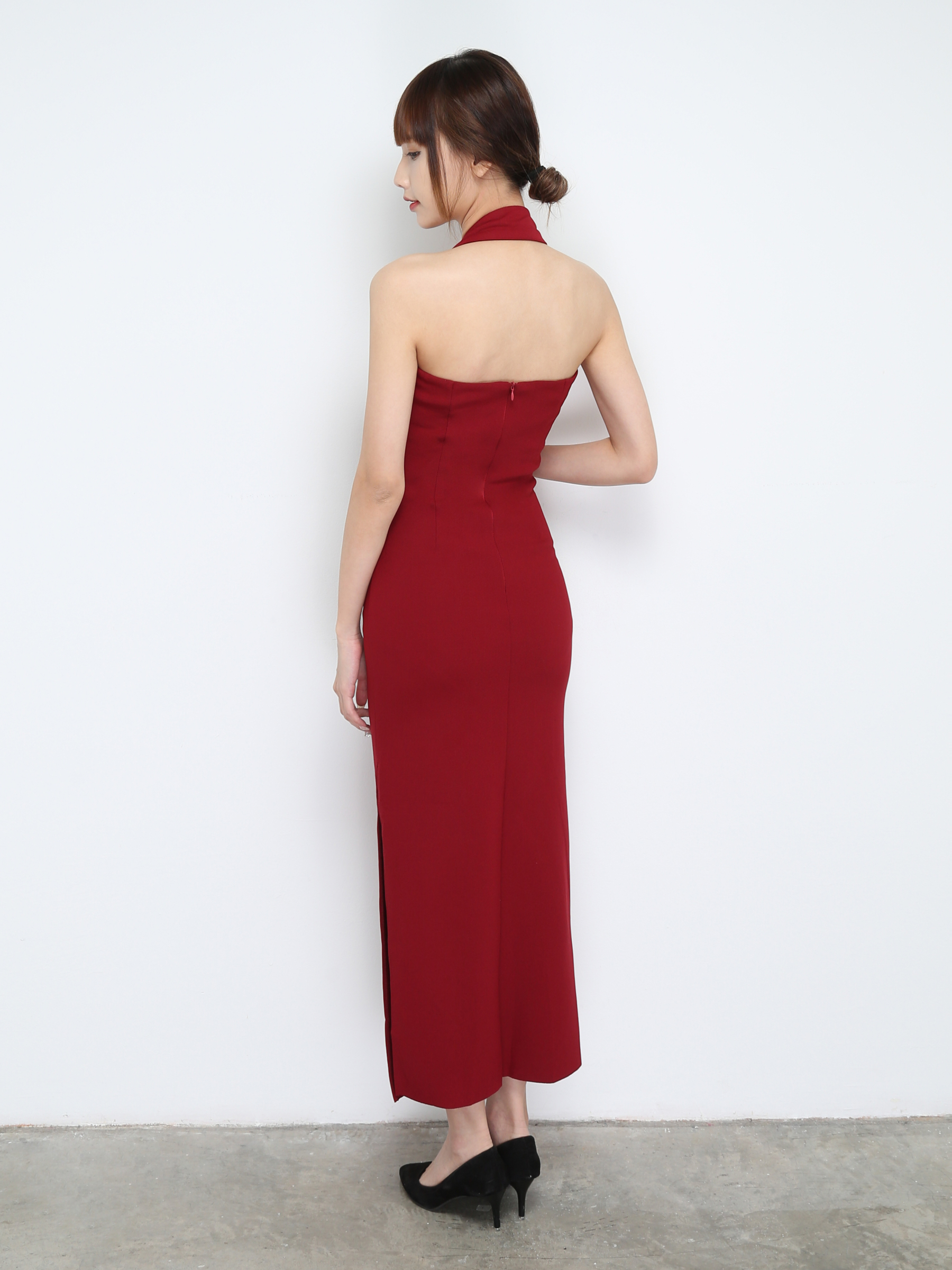 Sleeveless Pleated Dress 31022