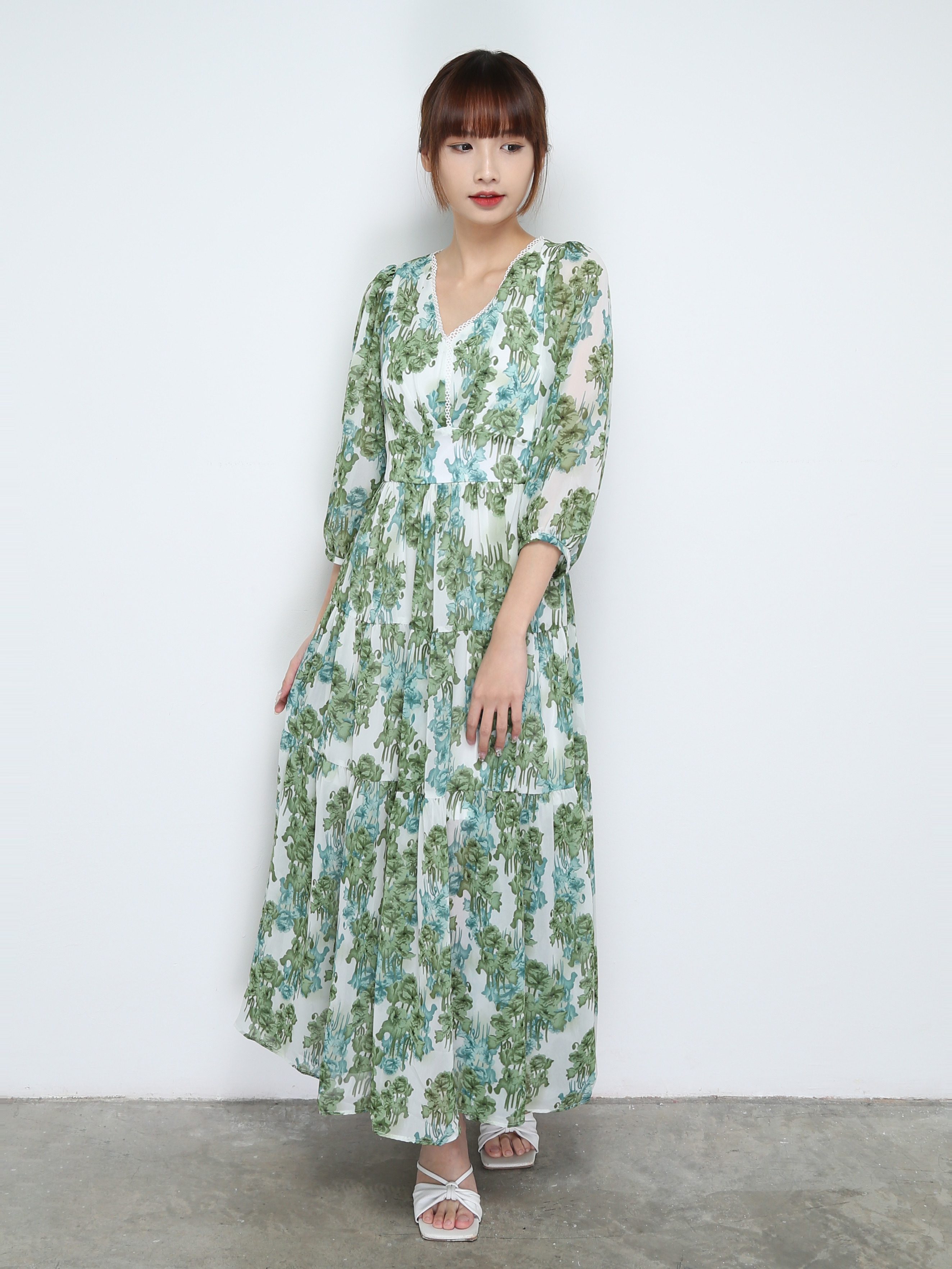 Long Sleeve Back Zip V Neck Dress 31062