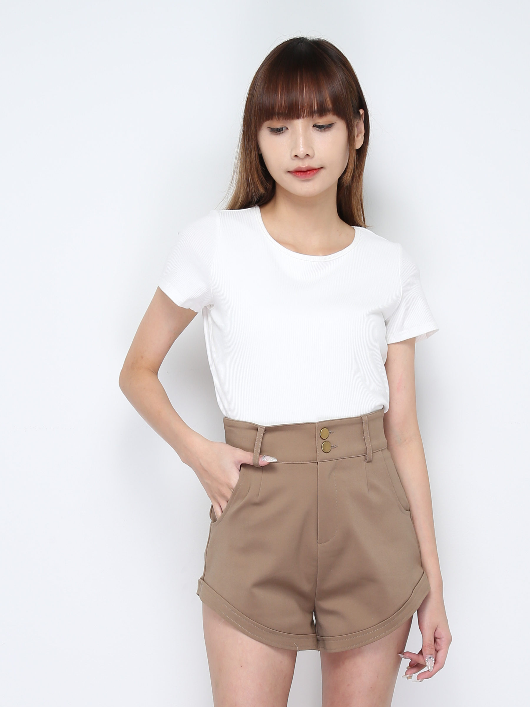 Front Button And Pocket Short Pant 28131