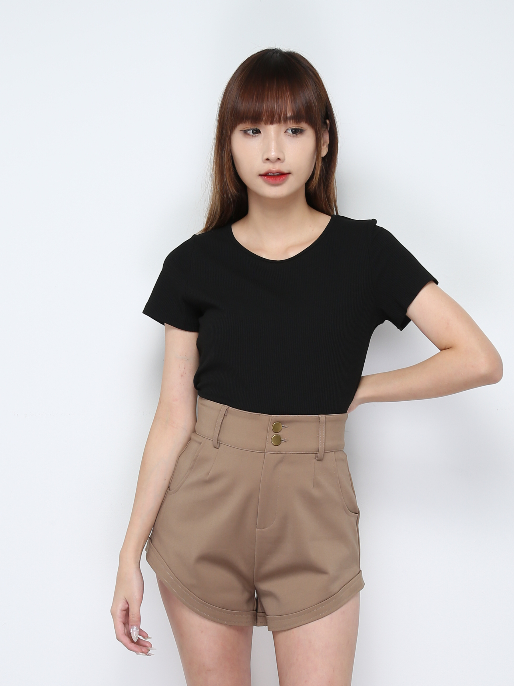 Front Button And Pocket Short Pant 28131