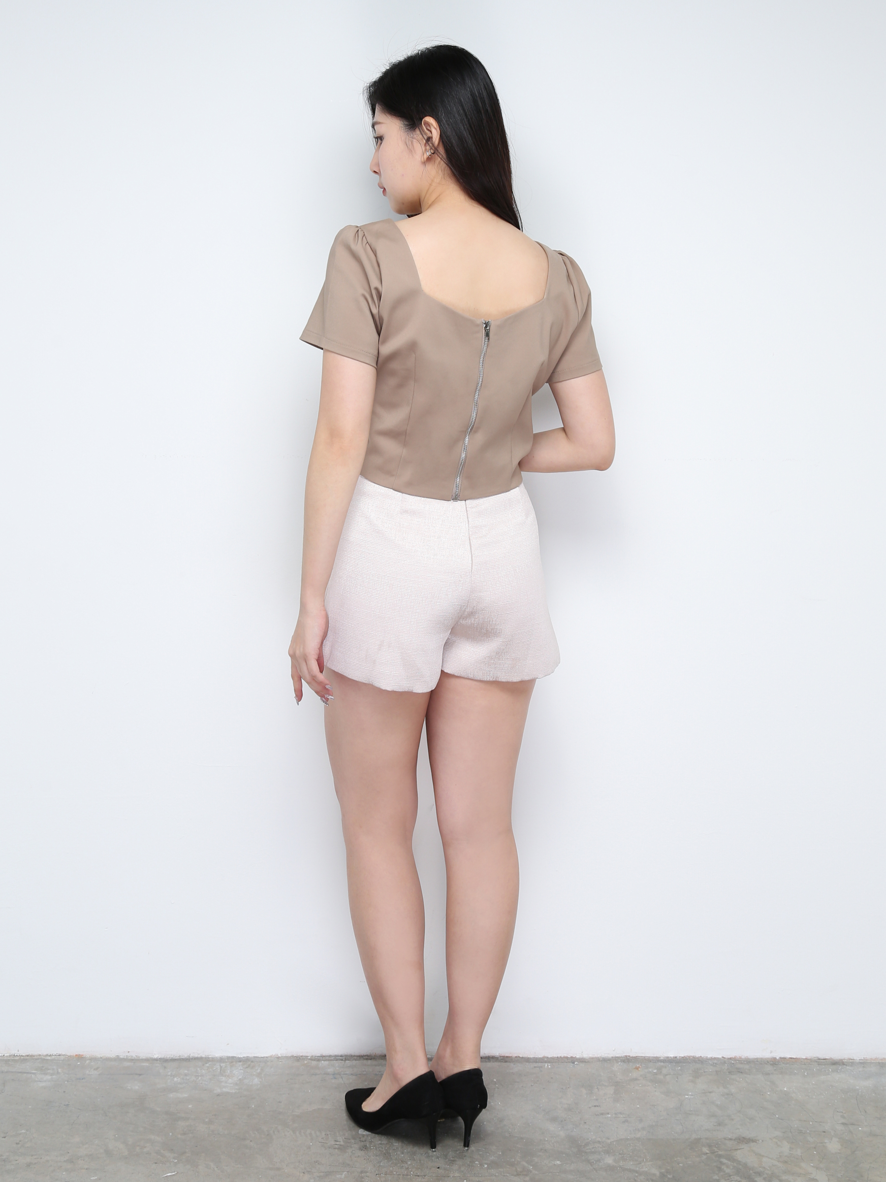 High Waist Back Zip With Lace Short pants 28499