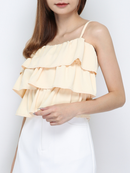 Sleeveless Layered Top 29937