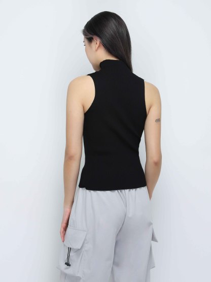 Knitted High Neck Sleeveless Top 33775