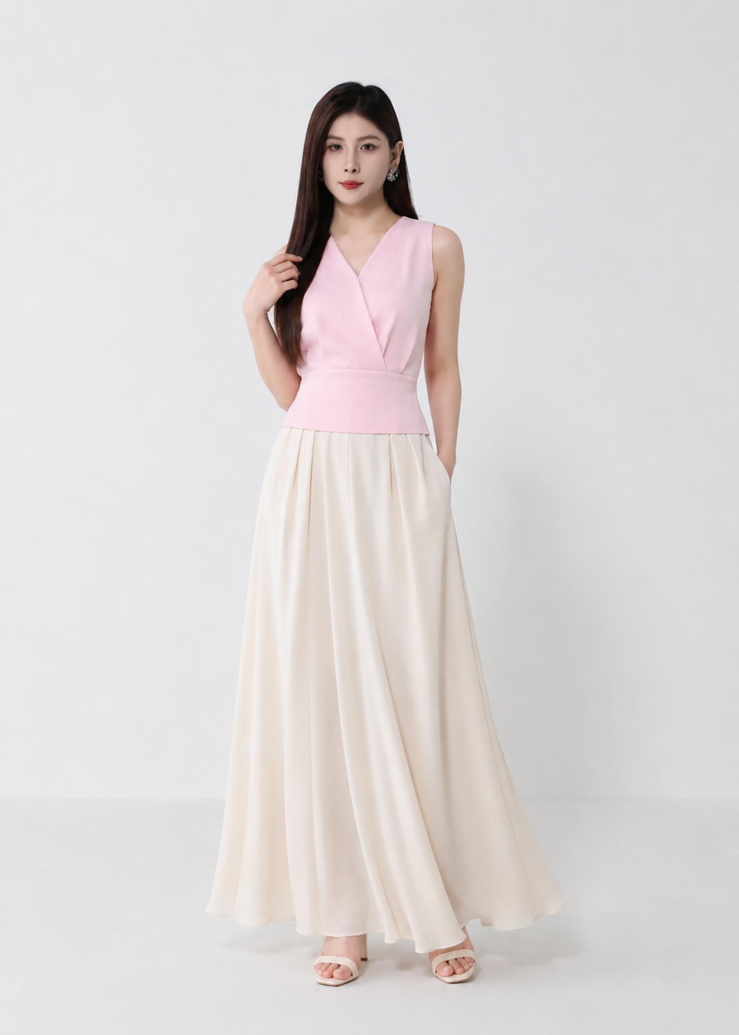 Wrap V-Neck Sleeveless Top DJ281