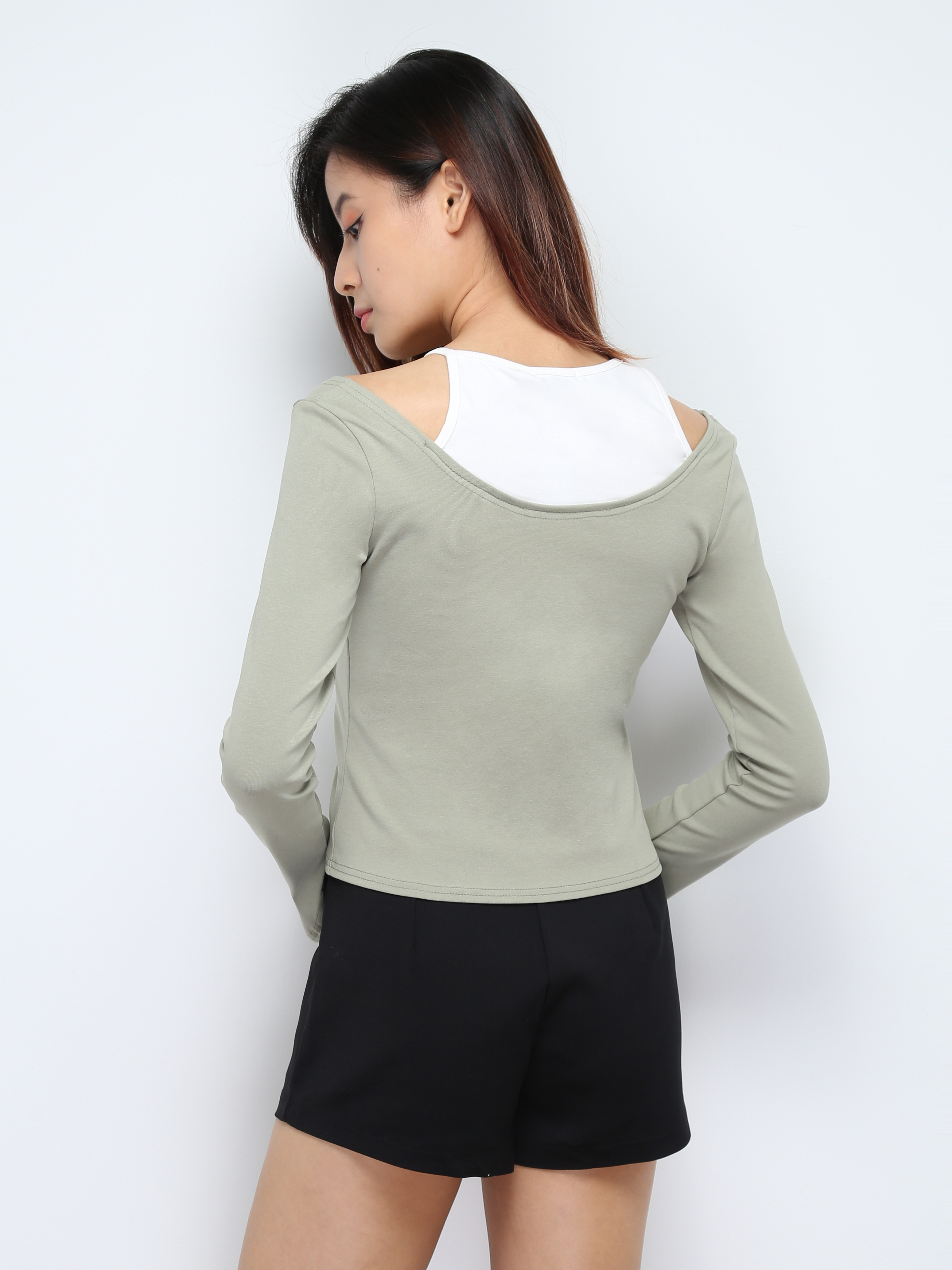 Fake Two Piece Shoulder Hole Top 28101