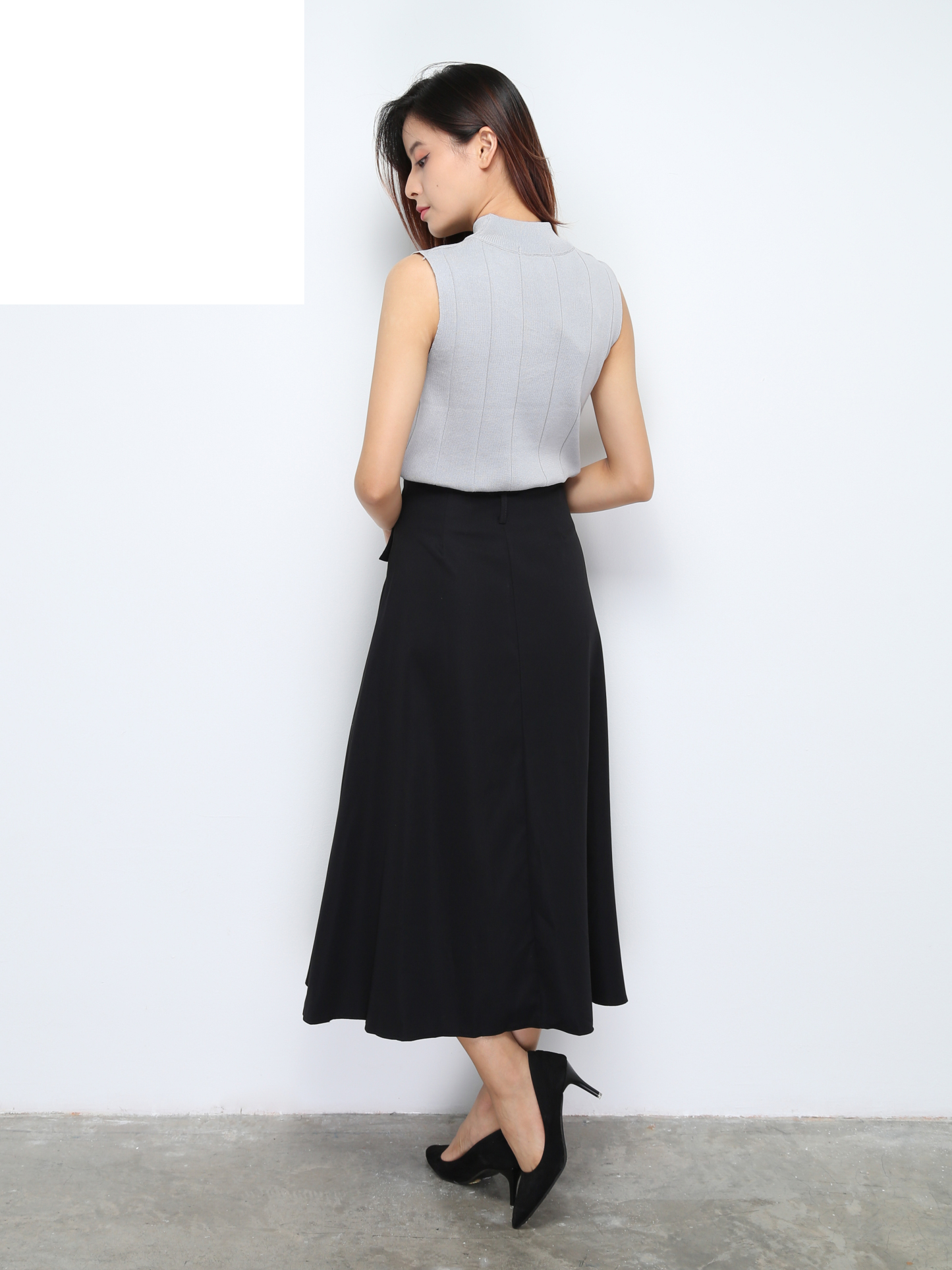 Pleated Front Decorative Pocket Long Skirt 29897