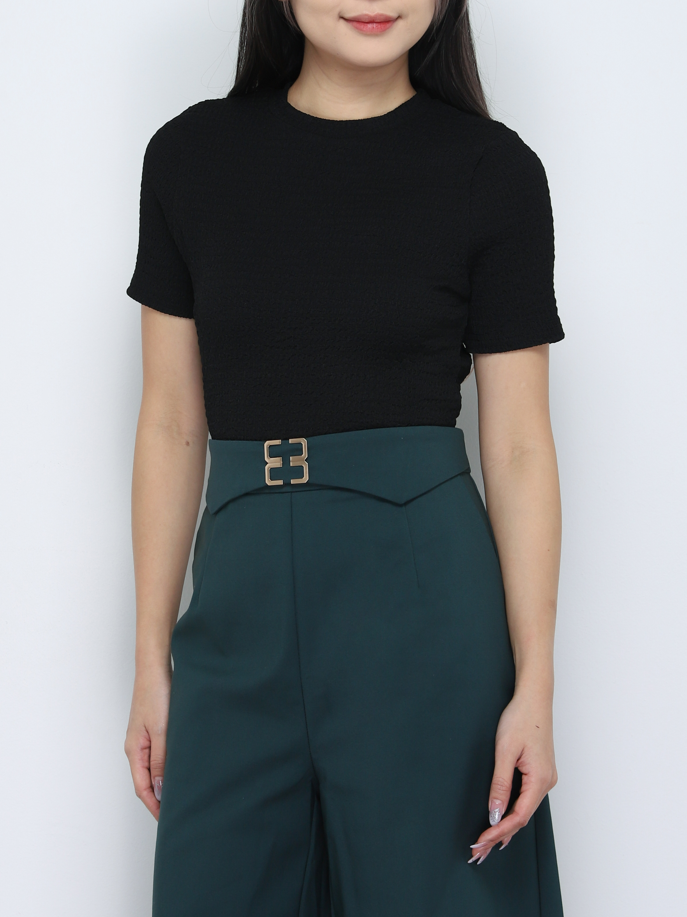 Round Neck Wrinkled Plain Tops 18831