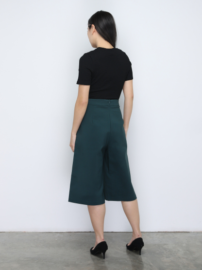 Round Neck Wrinkled Plain Tops 18831