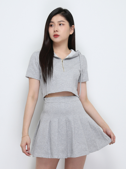 Casual Wear With Cap Top With Pleated Skirt Set 29334