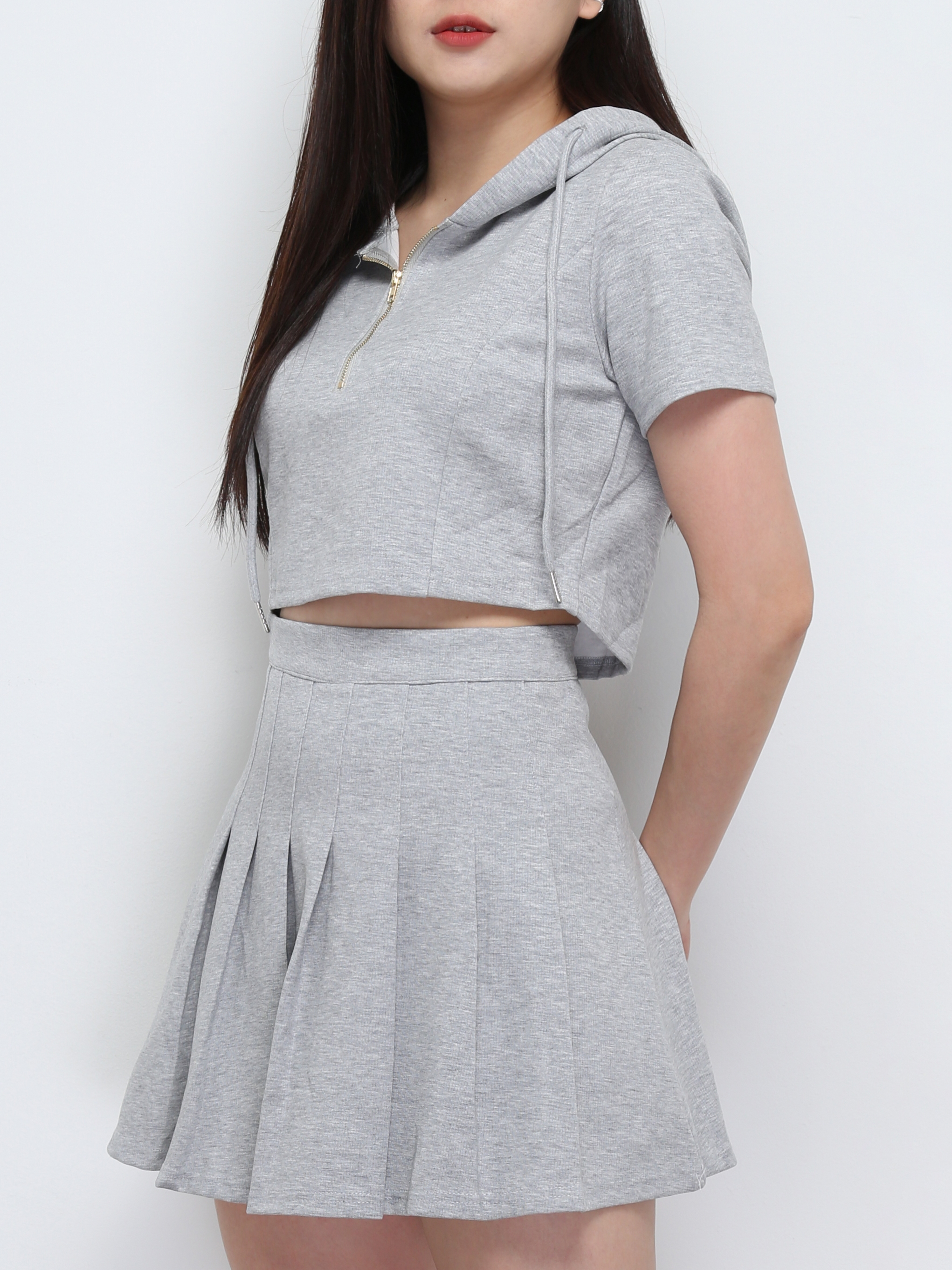 Casual Wear With Cap Top With Pleated Skirt Set 29334