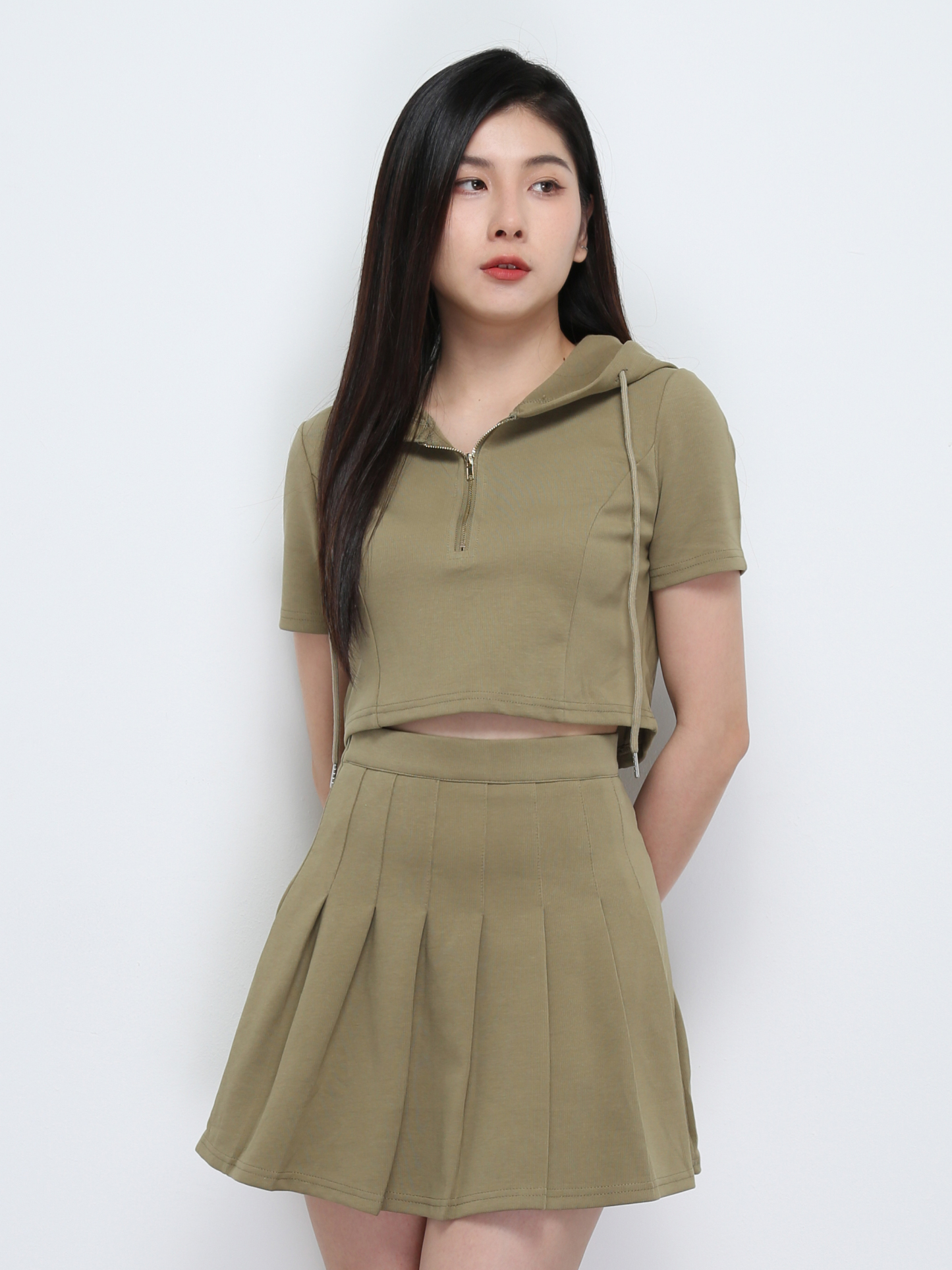 Casual Wear With Cap Top With Pleated Skirt Set 29334