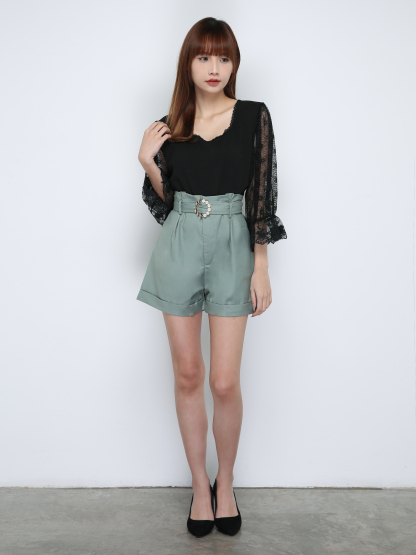 High Waist Plain With Belt Short Pants 18440