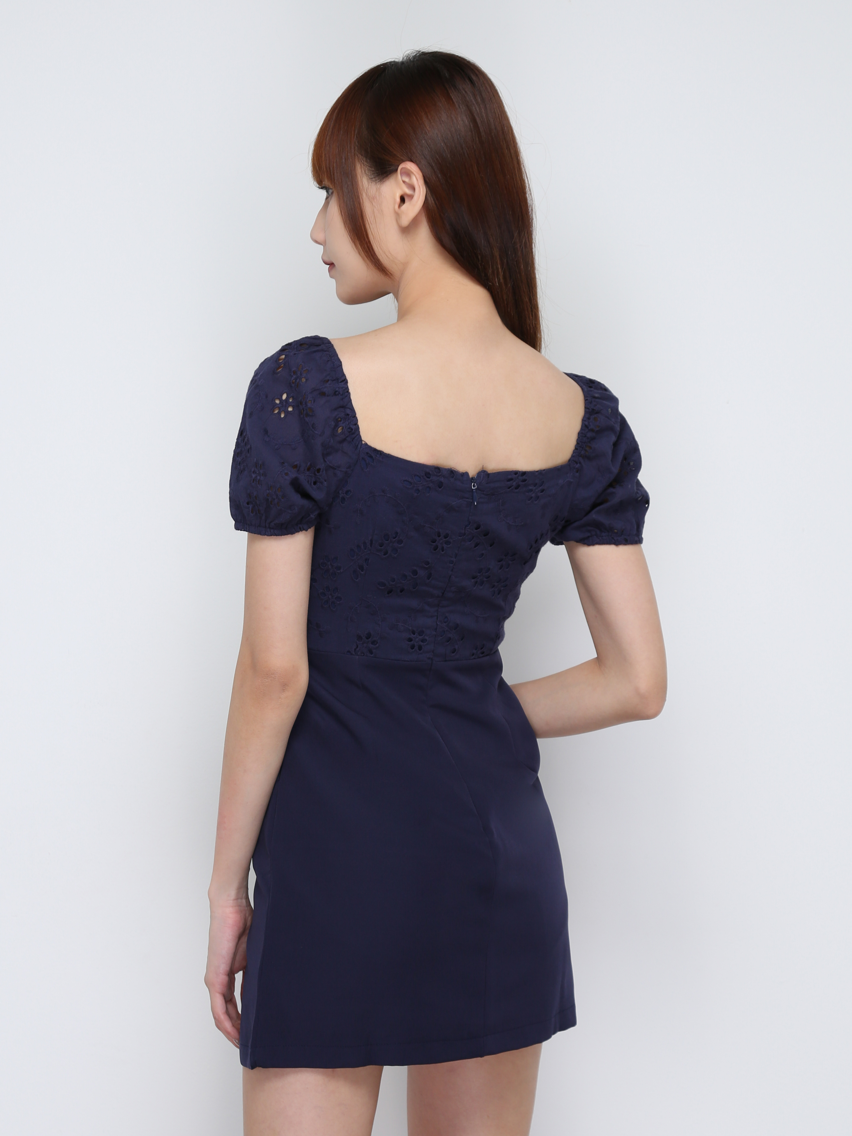 Short SLeeve Back Zip Dress 29901