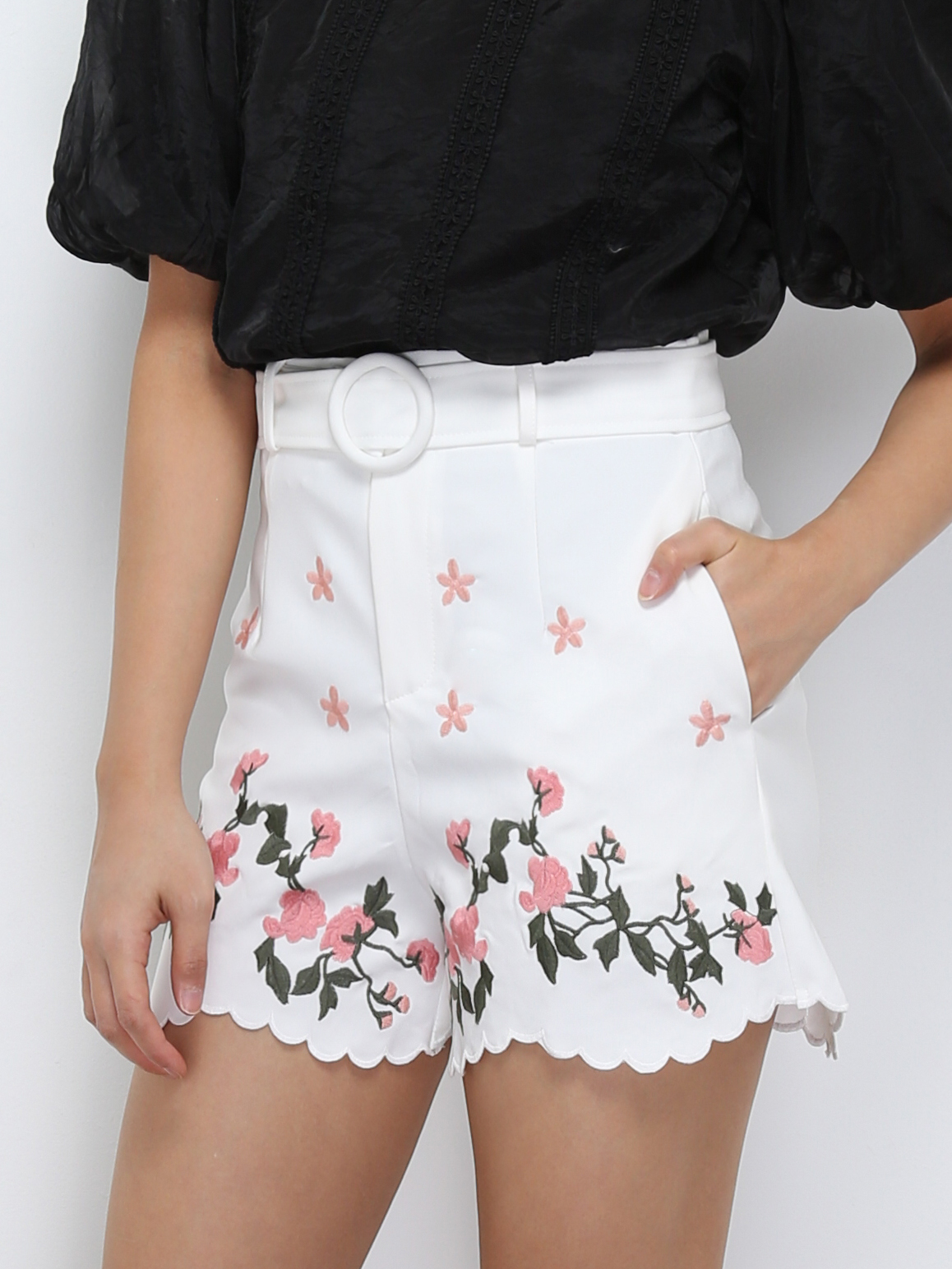 Floral With Belt Short Pants 29296