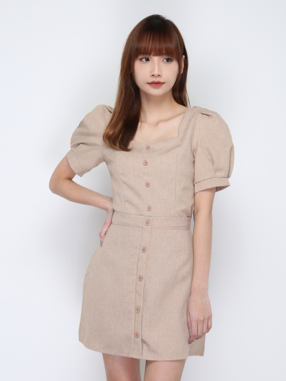 Basic With Decorative Button Set 17405