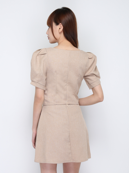 Basic With Decorative Button Set 17405