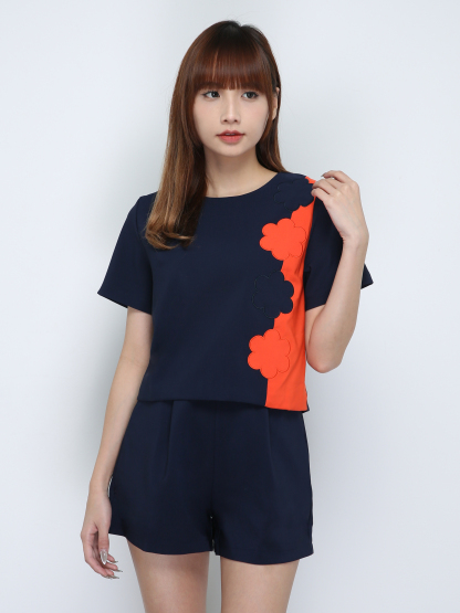 Two Tone Flower Set 18674