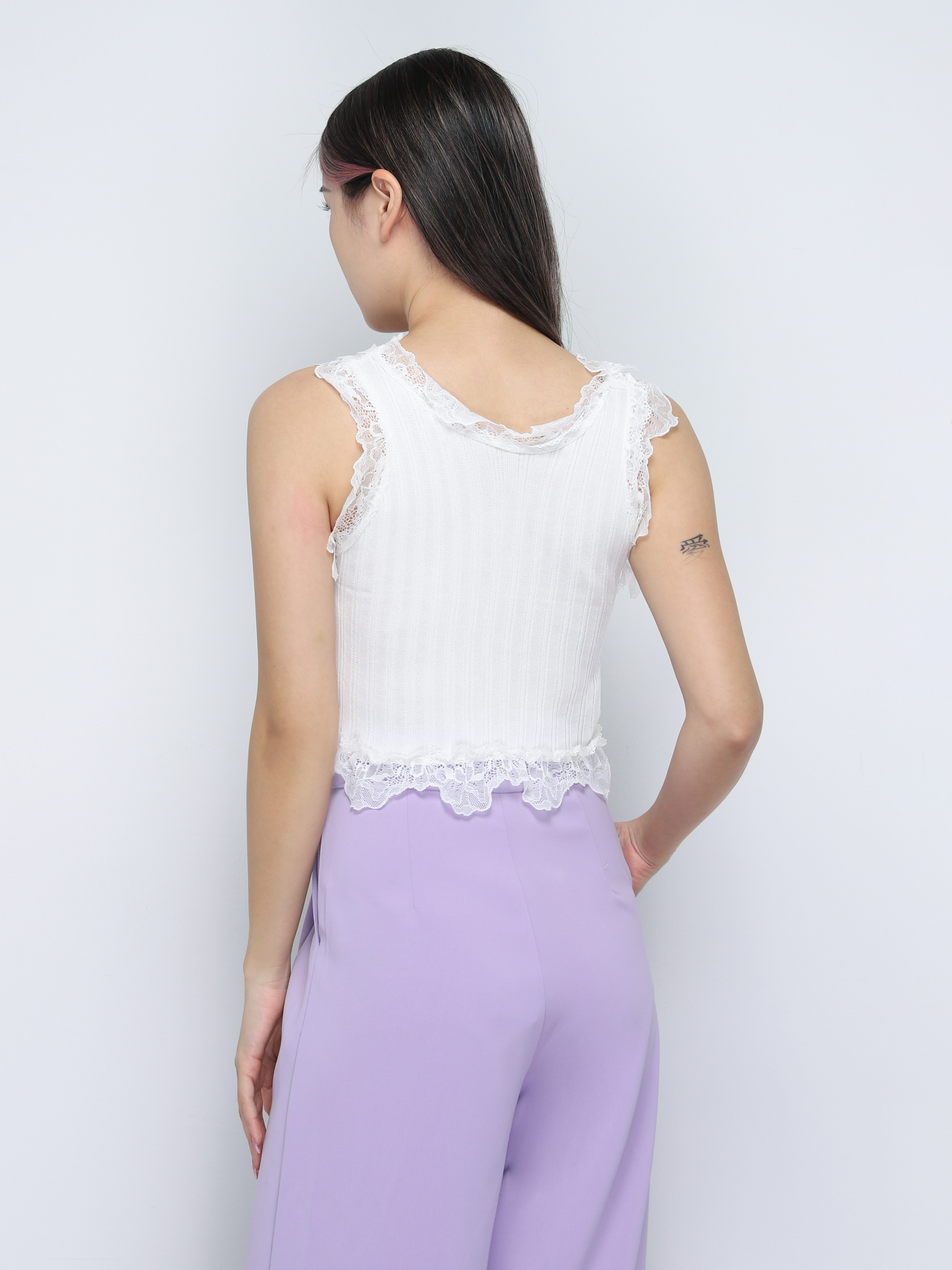 Sleeveless With Lace Top 34207
