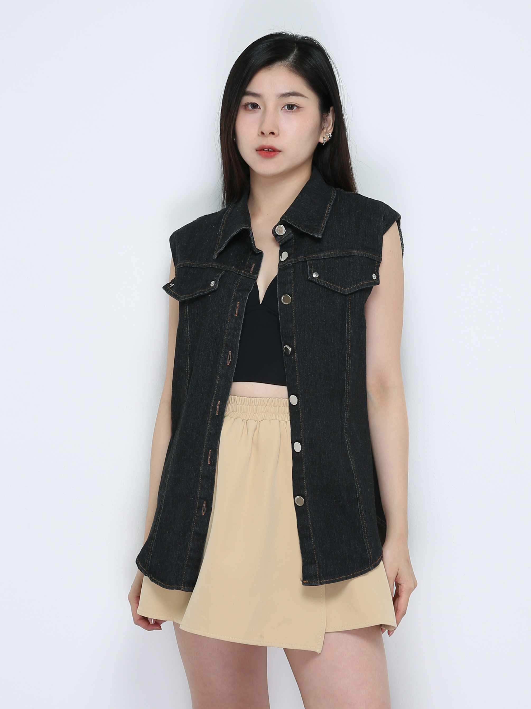 Sleeveless Denim Front Button Top 33655