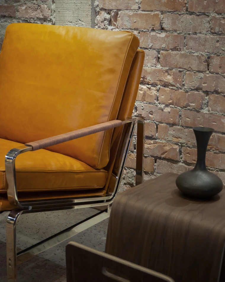 How to Choose the Perfect Armchair for Living Room