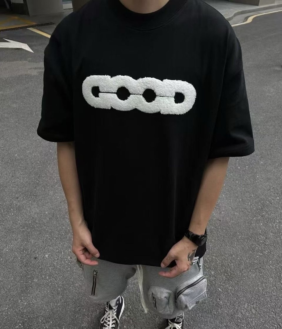 GOODBRAND Mossy Earth Oversized Tee Black