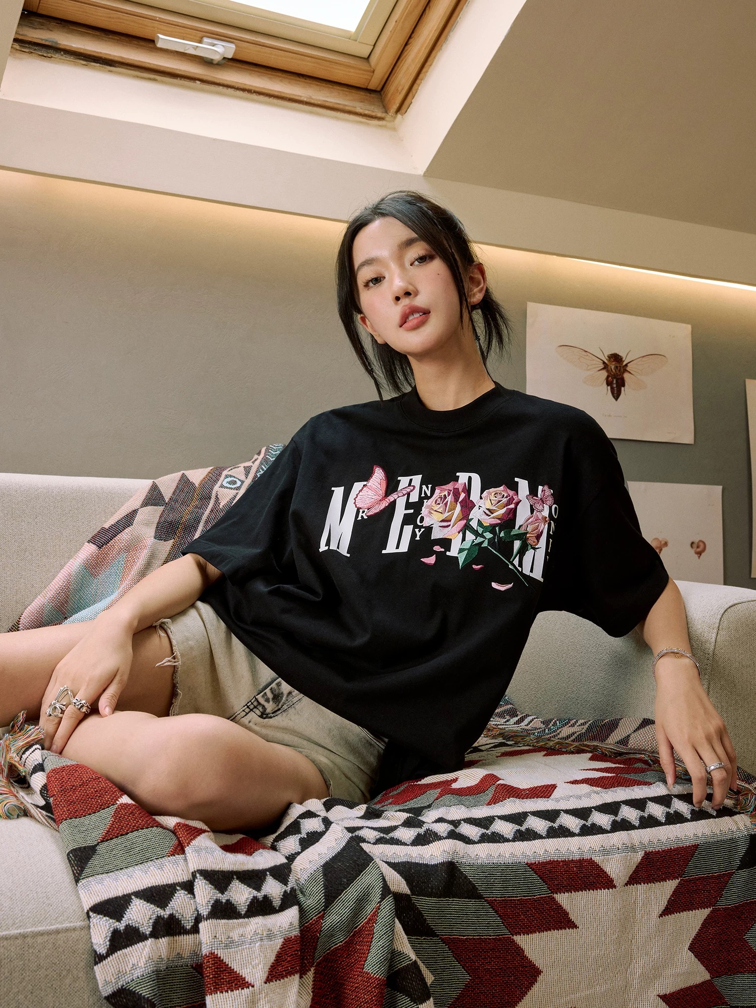 MEDM Embroidered Rose Tee White