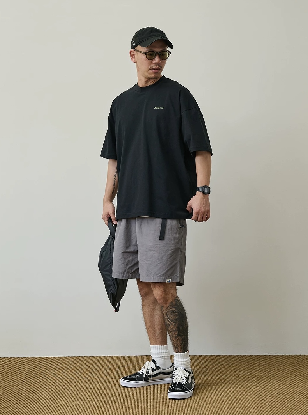 Broshood Classic Logo Boxy Oversized Tee Black