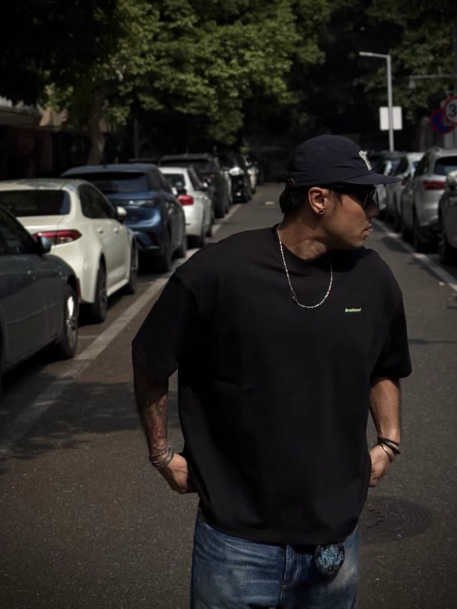 Broshood Classic Logo Boxy Oversized Tee Black